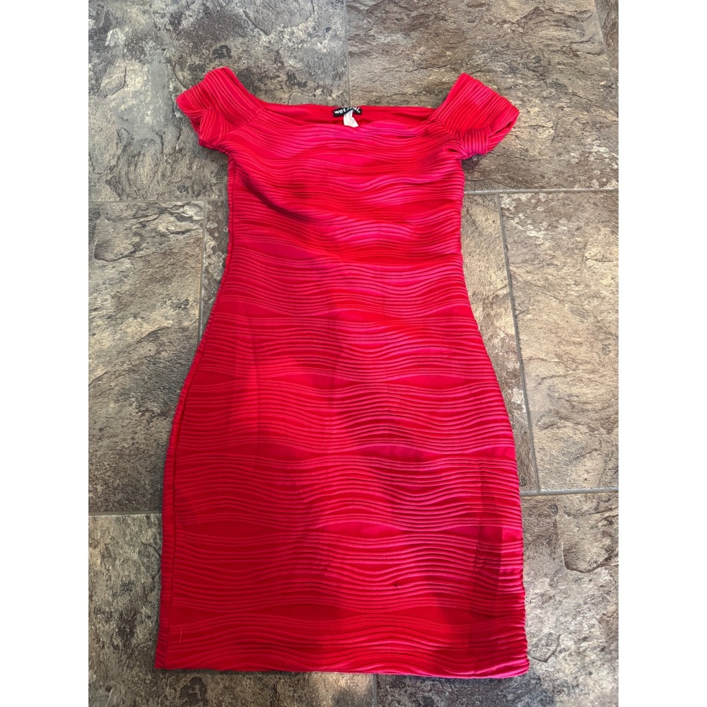 Y2K Wet Seal Bodycon Mini Dress Red Textured Off the Shoulder Party Club Dress